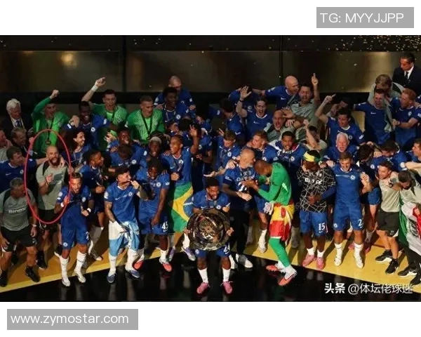 足球颁发典礼盛况空前球员荣耀与梦想交汇的璀璨时刻